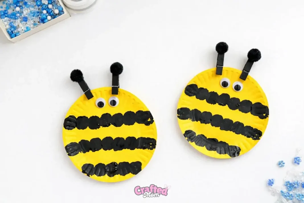 Easy Spring Paper Plate Bee Craft for Kids step4